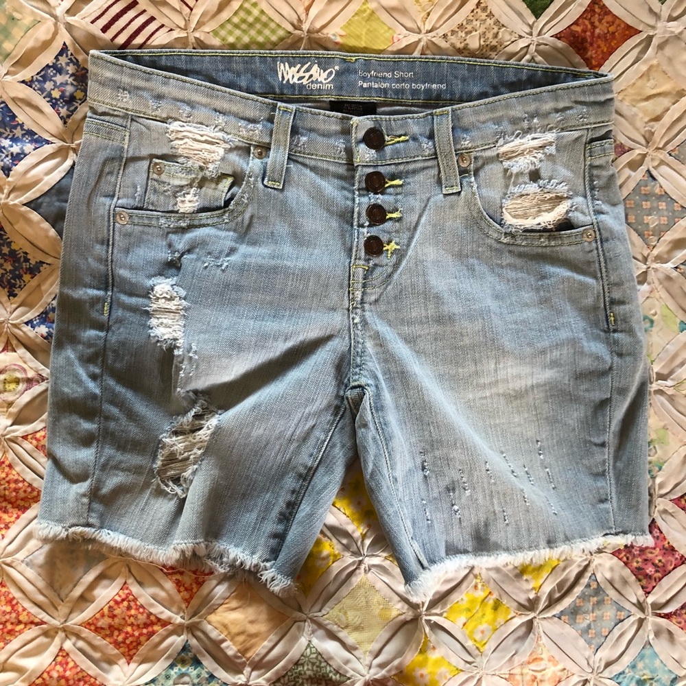 Mossimo distressed boyfriend denim shorts